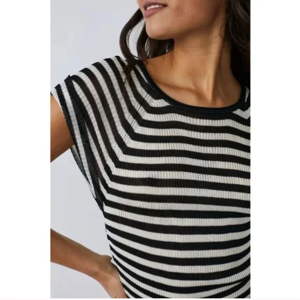 FREE PEOPLE Slinky‎ Baby Tee Black White Striped Combo Size M NWT Bloggers’ Fav!